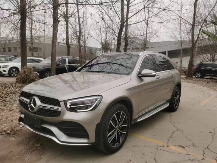 奔驰GLC 2020款 改款 GLC 300 L 4MATIC 动感型